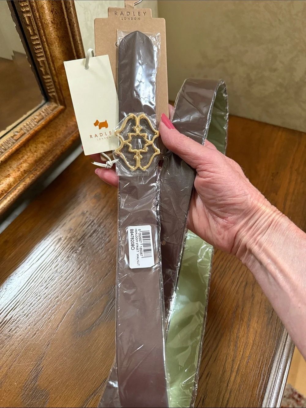 RADLEY LONDON Adjustable Dark Brown Leather Belt with Gold Buckle.